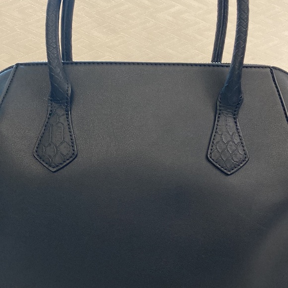 Mix No. 6 - Hand Bag - Picture 6 of 11